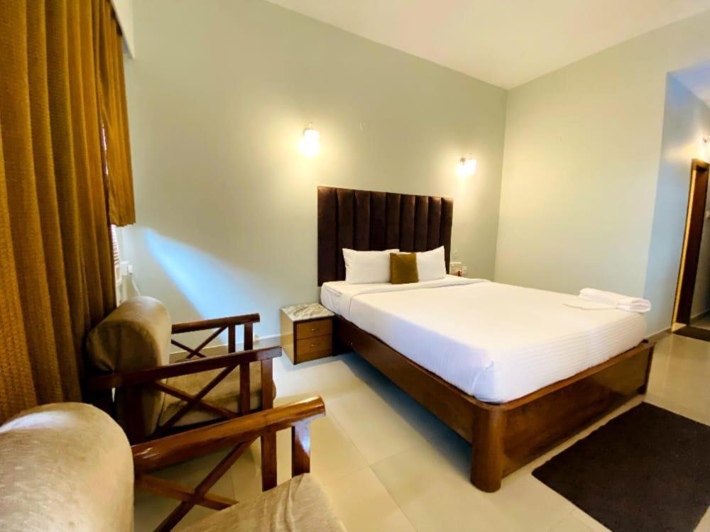 Hotel Earl Grey Jorhāt Kültér fotó